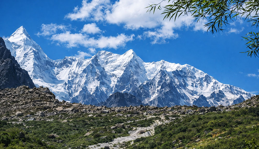 Hunza Patundas Trek